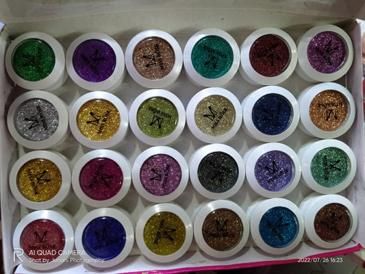 24 SHADES GILITTER EYESHADOW PACK