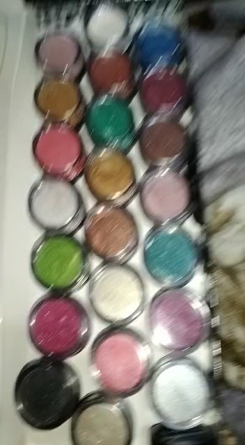 24 SHADES SHIMMER DURST POWDER PACK EYESHADOW